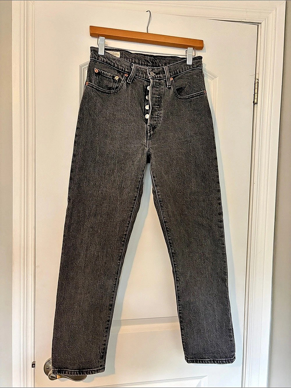 Levi's 501 Straight Slim Jeans Women's Grey Straight Leg Jeans